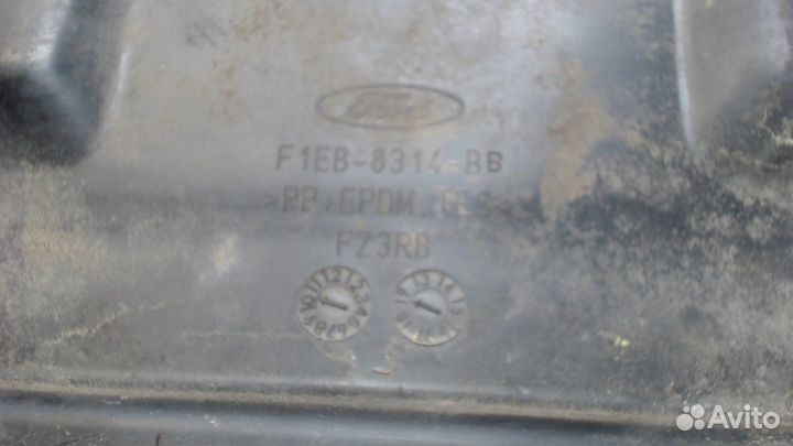 Воздухозаборник Ford Focus 3, 2015