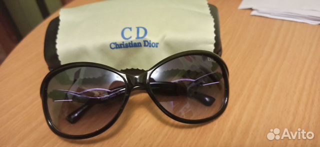 Очки солнечные новые из ОАЭ