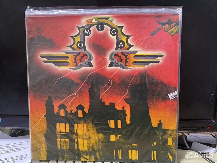 Виниовые пластинки группы omega и др. Венгры