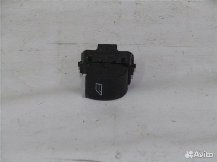 Кнопка стеклоподъемника задняя Ford Focus седан