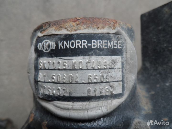 Суппорт тормозной левый MAN TGA 18.35