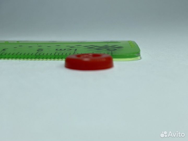 Пуговицы красные советские пластмассовые 11 мм