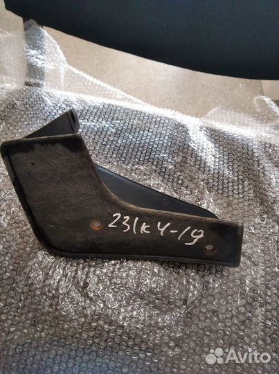 Брызговик задний левый Nissan Teana J32 2008-2013