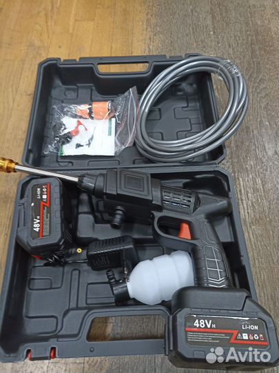 Аккумуляторная мойка с 2акб в кейсе