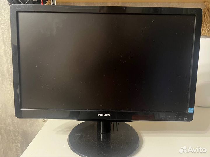 Монитор для компьютера Philips