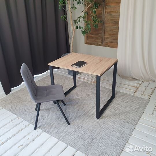 Письменный стол Лофт Дуб 90*70 см. Черные ножки