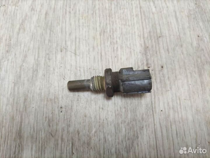 Corolla E12 Датчик температуры Toyota Corolla E12