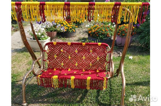 Садовый диван