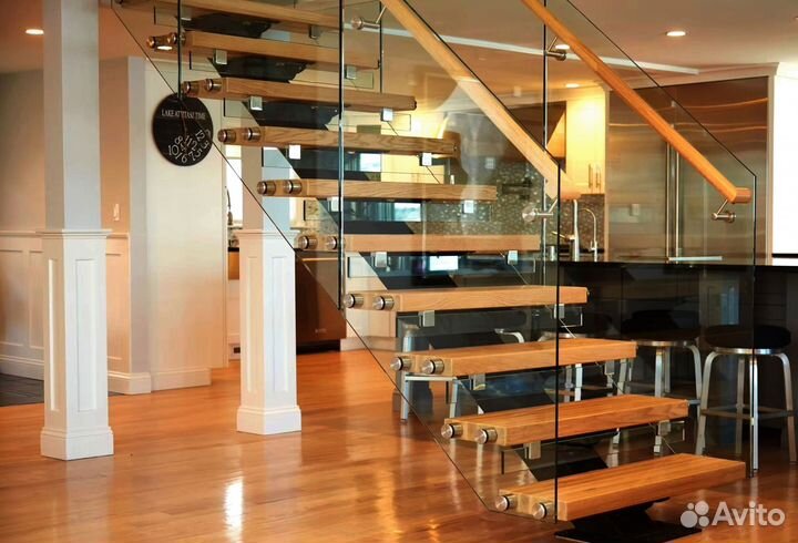 Стеклянные ограждения лестницы от производителя