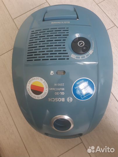 Пылесос Bosch 2200 W