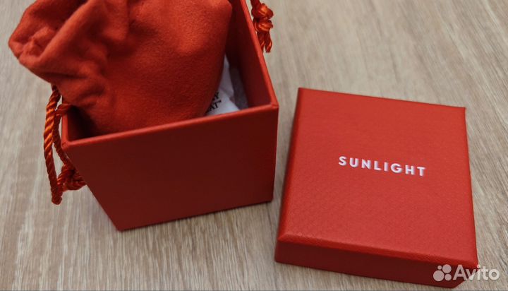 Серебряное кольцо с фианитами