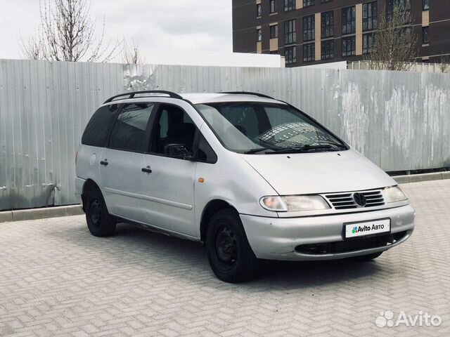 Volkswagen Sharan 1.8 MT, 1998, 225 000 км с пробегом, цена 300000 руб.