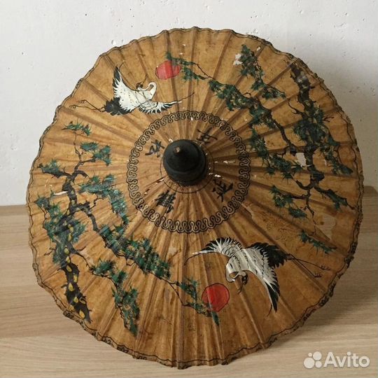 Старинный японский зонтик
