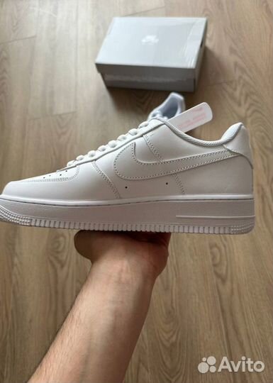 Кроссовки Nike AIR force 1 белые