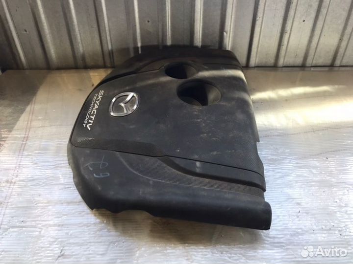 Декоративная крышка двигателя Mazda Cx-5 1