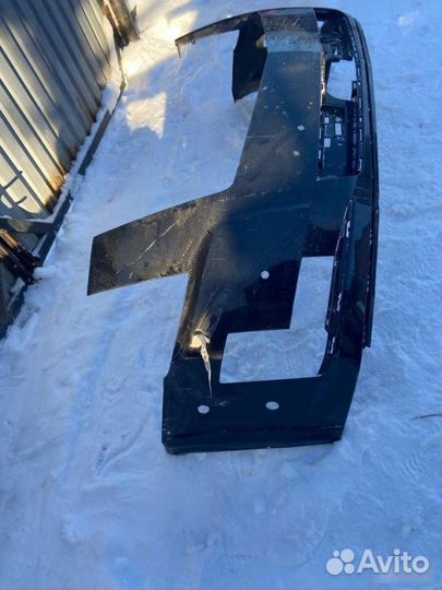 Бампер передний Cadillac Escalade 4