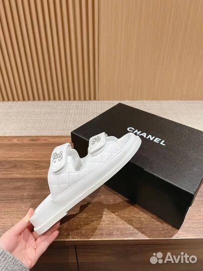 Шлепки chanel женские