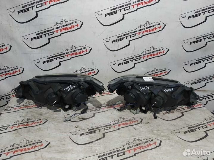 Фара toyota daihatsu altis camry ACV51 ASV50 AVV50