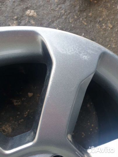 Диск литой r17 volvo xc60 xc70 1штука