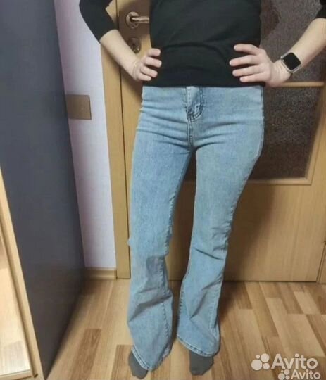 Джинсы женские клёш 42 S 25