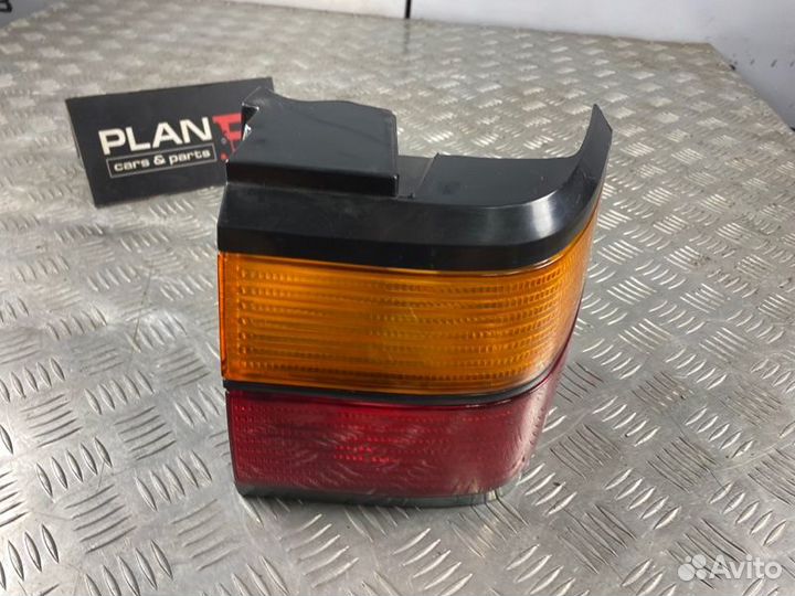 Стоп-сигнал задний правый Volkswagen Passat B3