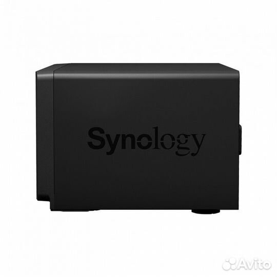 Сетевой накопитель Synology DiskStation DS1821+
