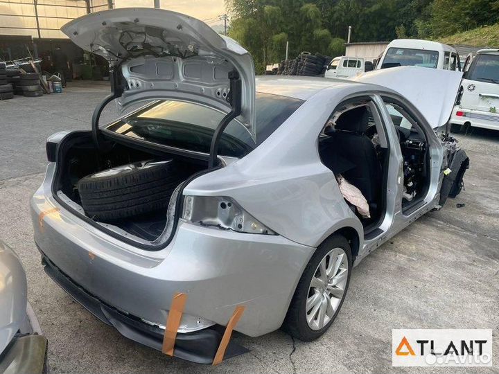 Пружина задняя левая lexus IS300H