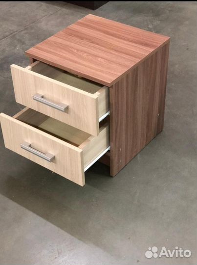 Тумба прикроватная
