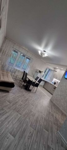 2-к. квартира, 45 м², 3/3 эт.