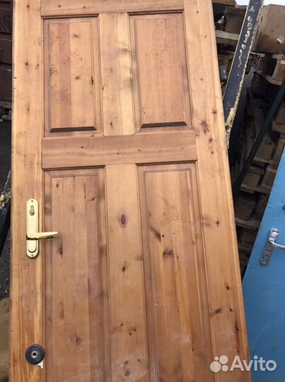 Дверь входная стальная с отделкой