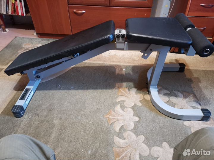 Скамья универсальная для жима пресса ног бицепса