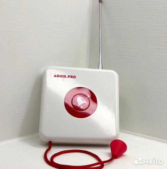 Кнопка вызова персонала для таулетов и санузлов