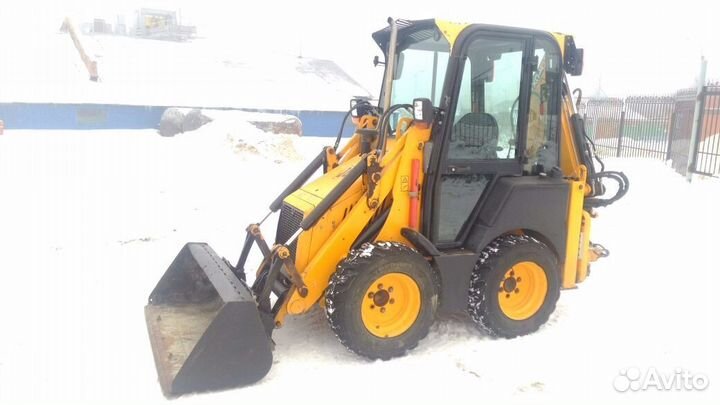 Экскаватор погрузчик мини JCB 1CX Трактор