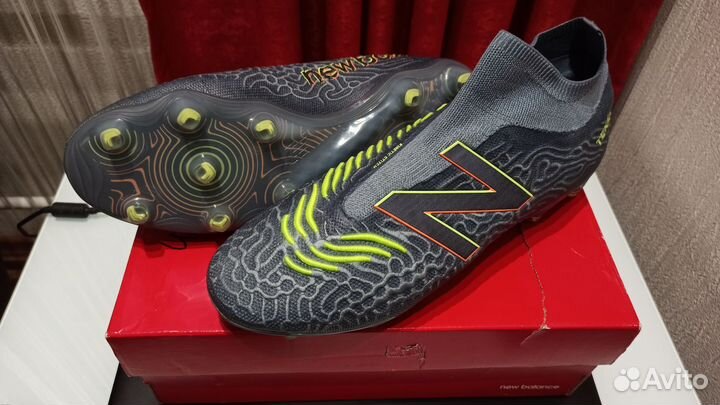 Футбольные бутсы new balance tekela 13 размер