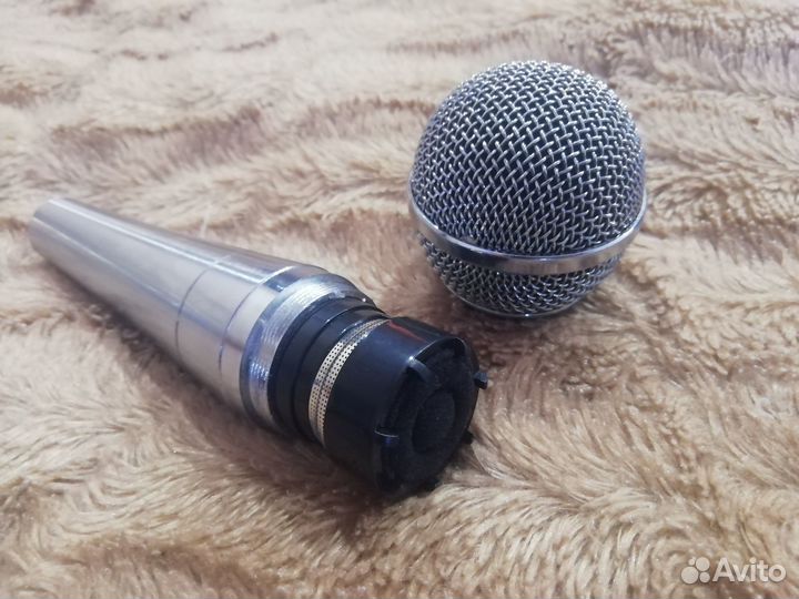 Вокальный микрофон