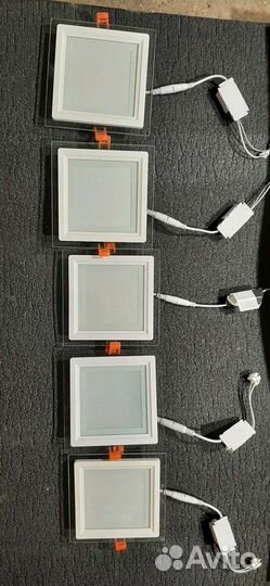 Светильники потолочные встраиваемый