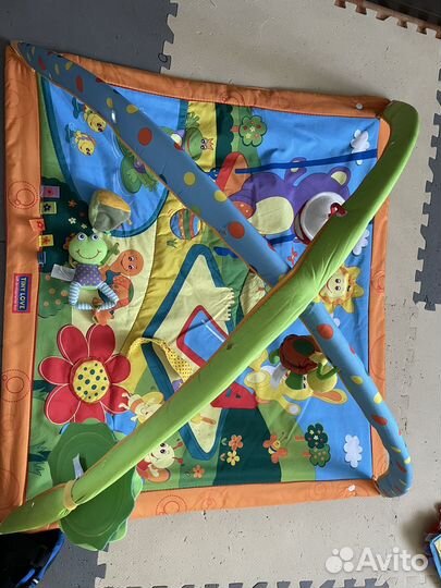 Детский развивающий коврик tiny love