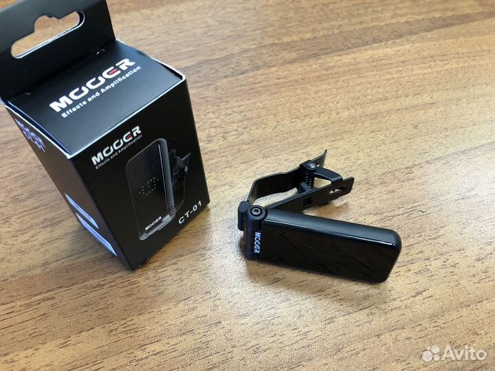 Гитарный тюнер прищепка Mooer CT-01