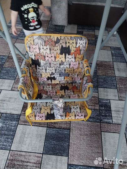 Детская качель напольная