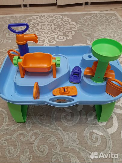 Набор игрушек для купания в комплекте