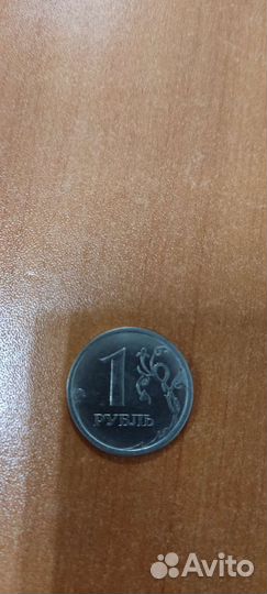 Монета с заводским браком