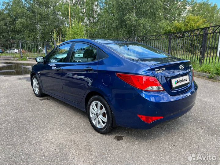 Hyundai Solaris 1.6 AT, 2015, 109 000 км