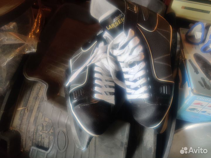 Коньки хоккейные Larsen H-02 Light