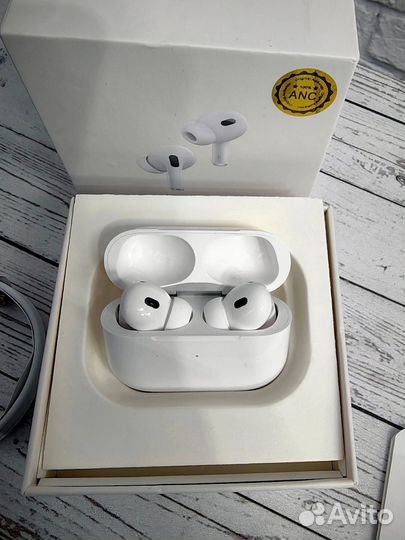 Airpods pro 2 с шумоподавлением