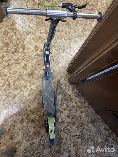 Самокат Roces 200