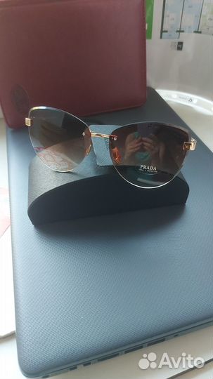 Солнцезащитные очки