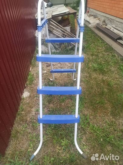 Лестница для каркасного бассейна бу