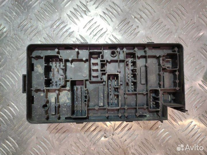 Блок предохранителей Chevrolet Lacetti 1.6 F16D3