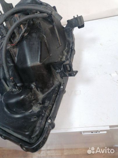 Фара галогеновая передняя правая Nissan X Trail 2