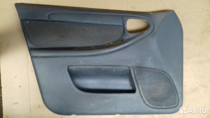 Обшивка двери передней левой Chevrolet Lanos 2004